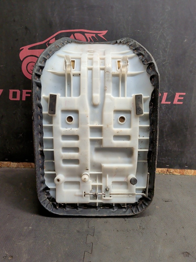 2007 Suzuki Eiger 400 4x4 Seat
