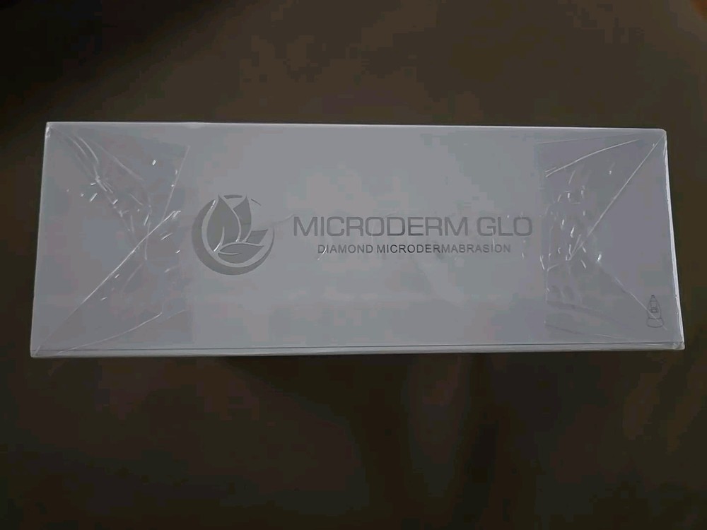 Microderm GLO Diamond Microdermabrasion Machine ~ White ~ NIB