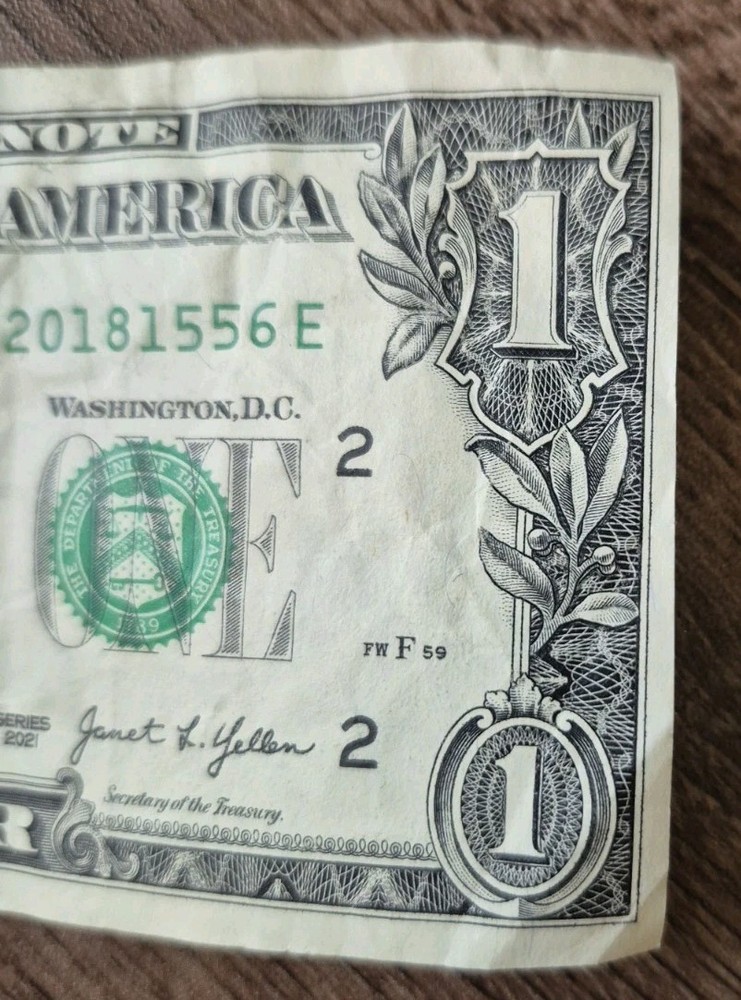 RARE $1 Major Miscut Error Bill - Serie 2021