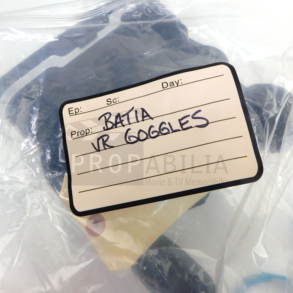 UPLOAD Batia VR Goggles Original Prop (24-5093)