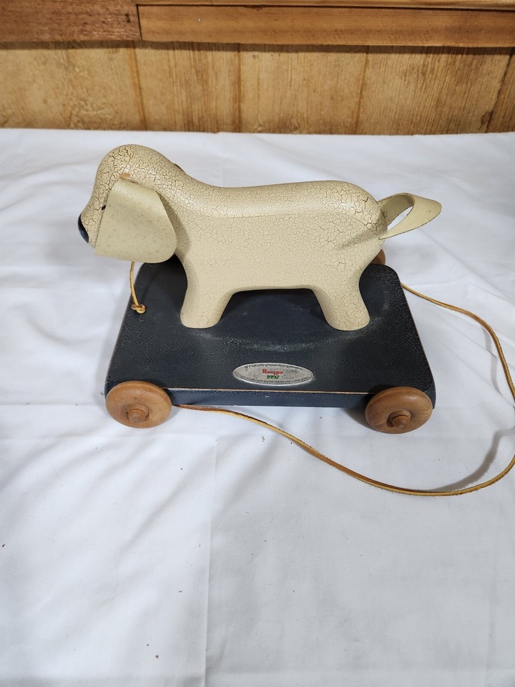 Henn Workshop "Ranger The Dog" 1997 Pull Toy