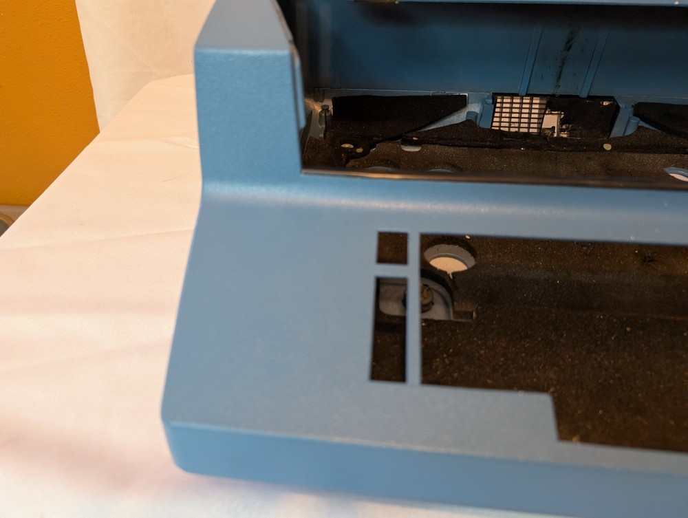 IBM Selectric Typewriter II EMPTY Case shell Blue PARTS ONLY