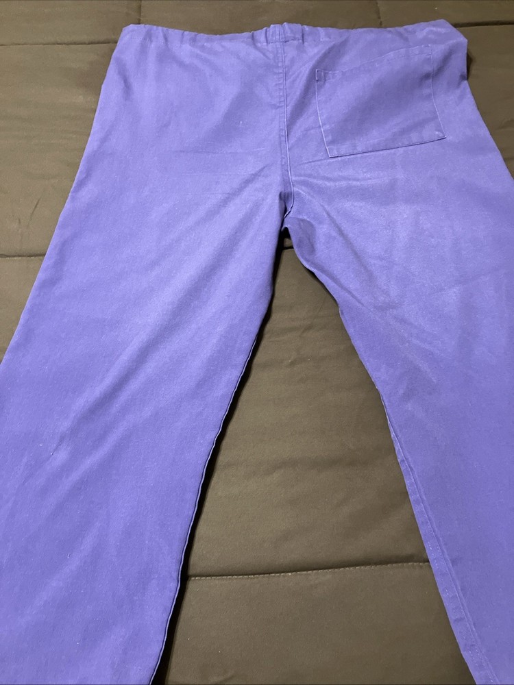 Basics Medium Unisex Scrubs