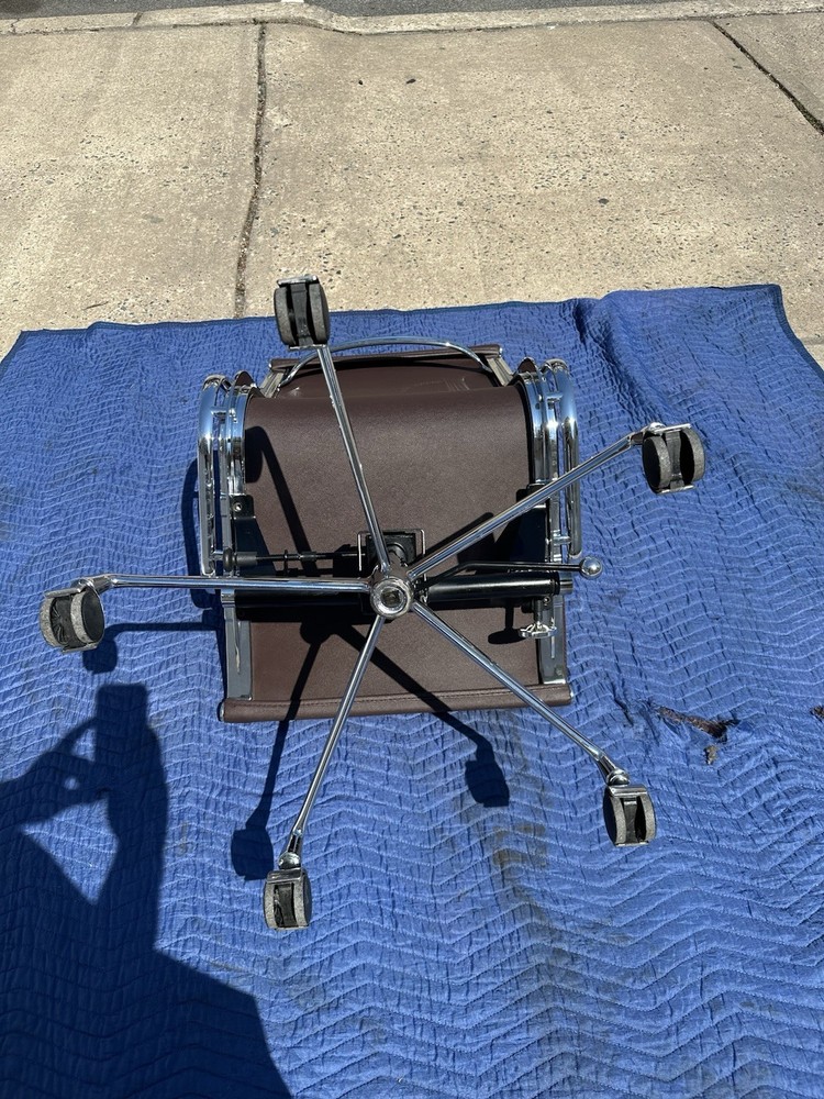 Mid-Century Modern "Eames Style"