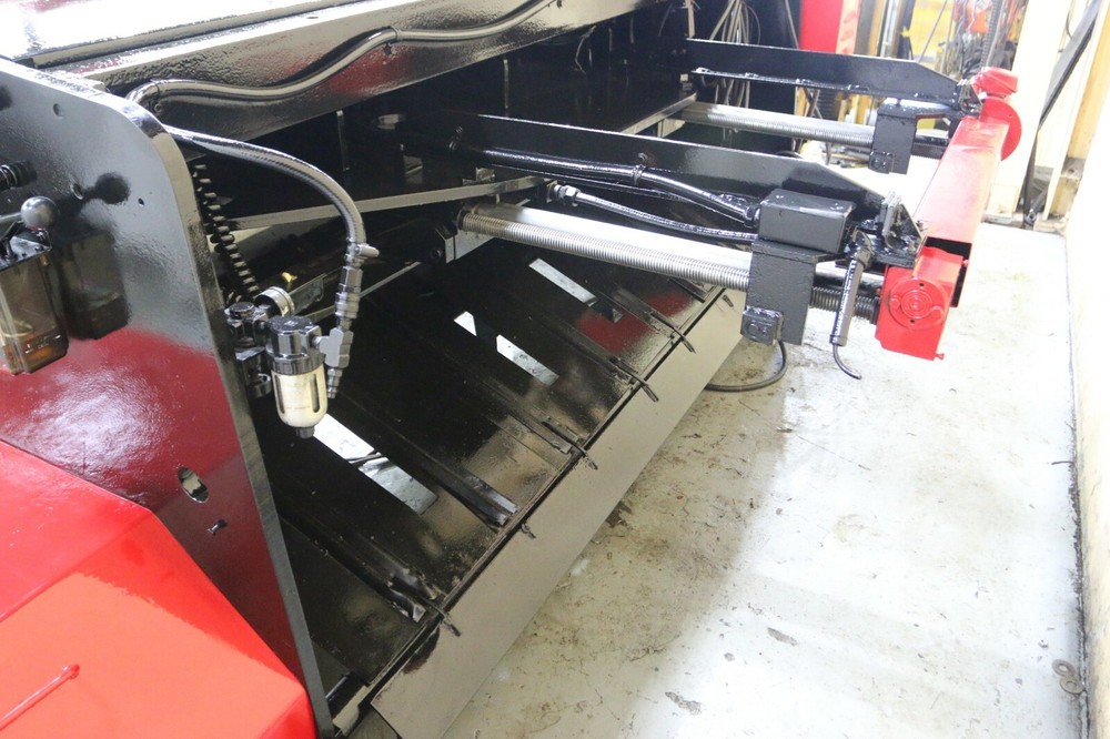 6' X 1/8" AMADA HYDRAULIC SHEAR: YODER #61925