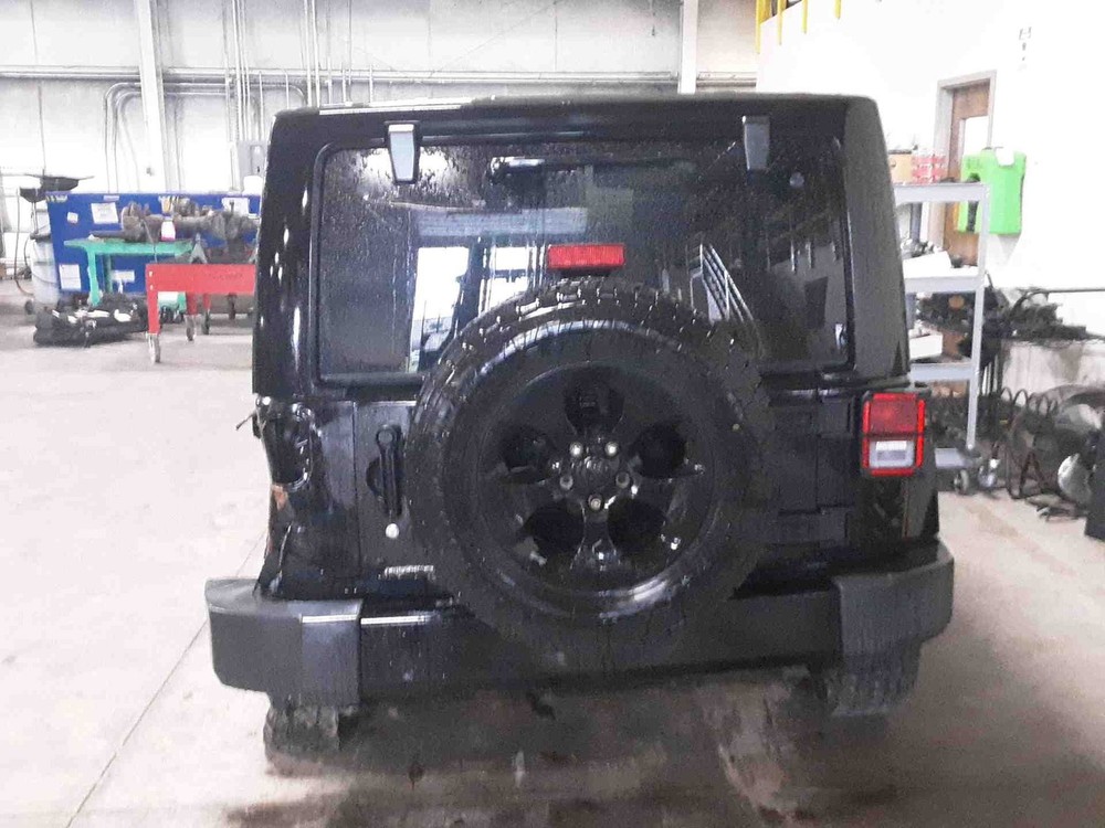 Used Windshield Frame fits: 2015 Jeep Wrangler Grade A