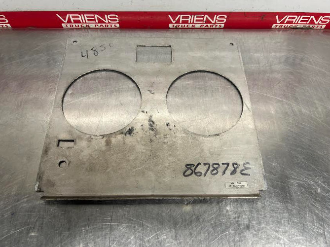 KENWORTH K176-8770 INSTRUMENT CLUSTER PANEL