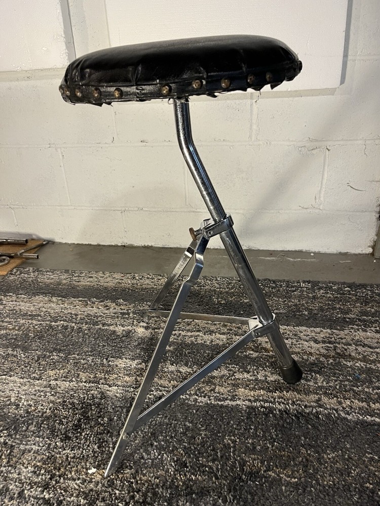 Vintage Ludwig Drum Throne