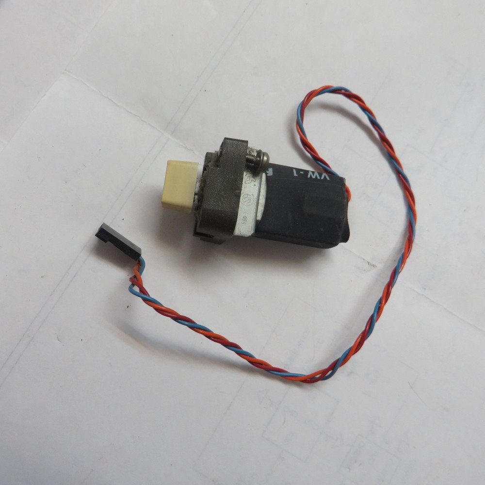 HP 859XE spectrum analyzer ON/OFF button