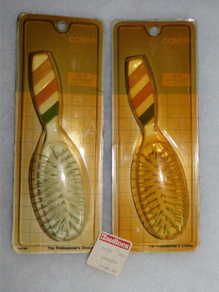 2 RETRO CONAIR LIGHT STRIPES BRUSHES ORIGINAL PACKAGES