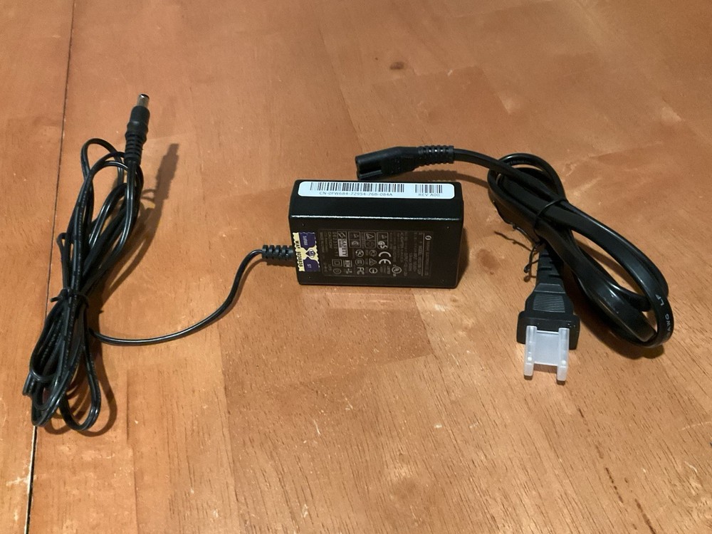 **USED** Dell PowerVault RD1000 Removable Disk Storage - Drive+AC Adapter