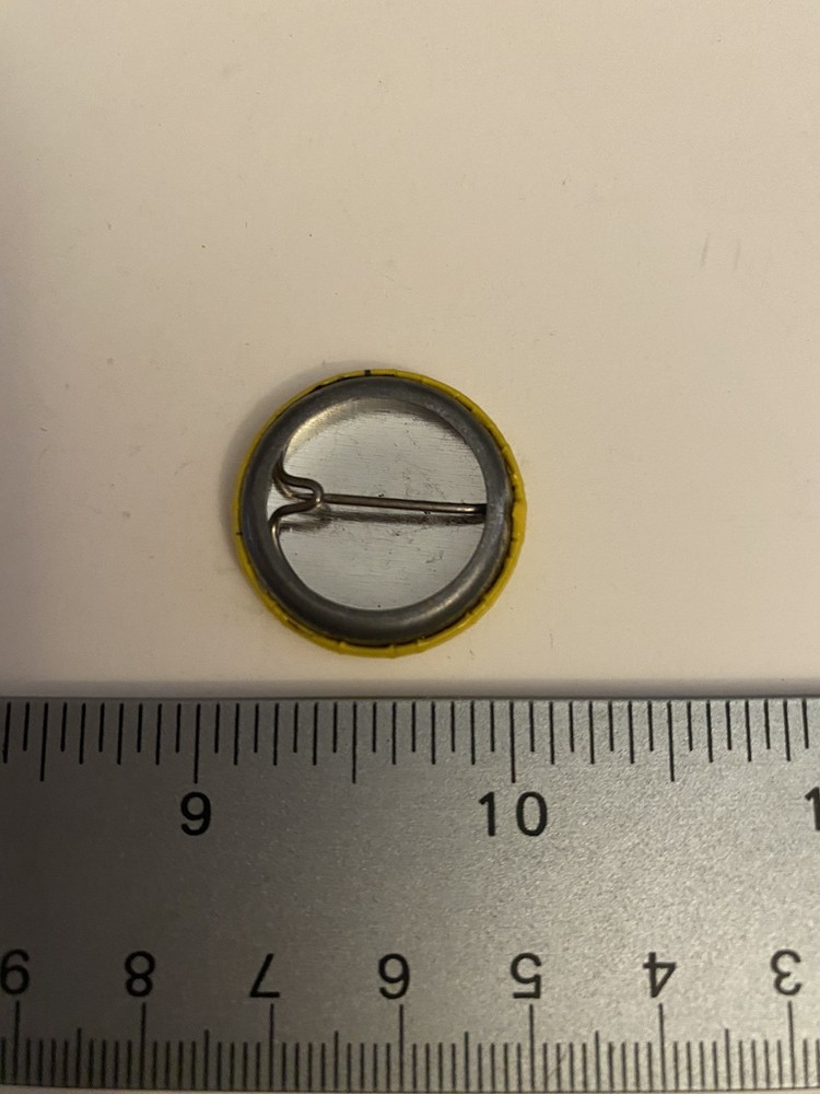 Advertising Pin Back Button P94