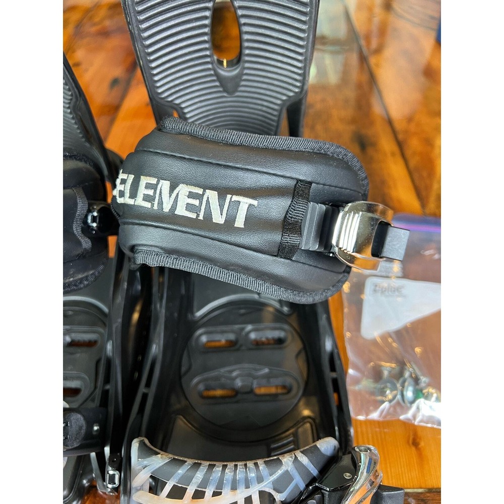 5th Element Stealth 3 Bindings Black and silver