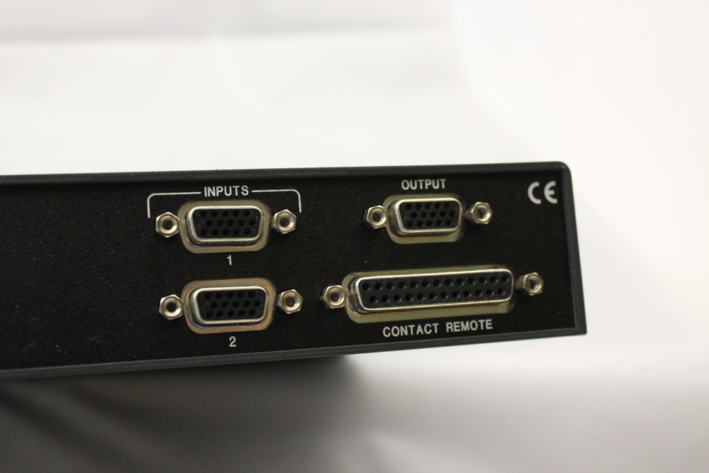 Extron SW2 VGA Xi Mac Auto Switch Pre-Owned Working Condition