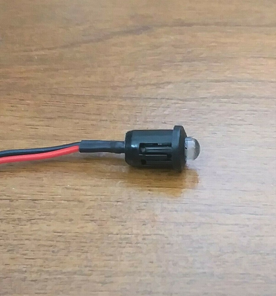 5 Bright BBT 12 volt DC Blue LED 3/8" Snap-In Indicator Lights