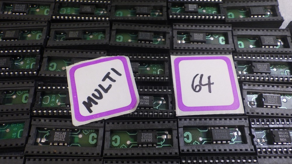 NOS Vintage Electronics Dallas DS1213 Smart Socket