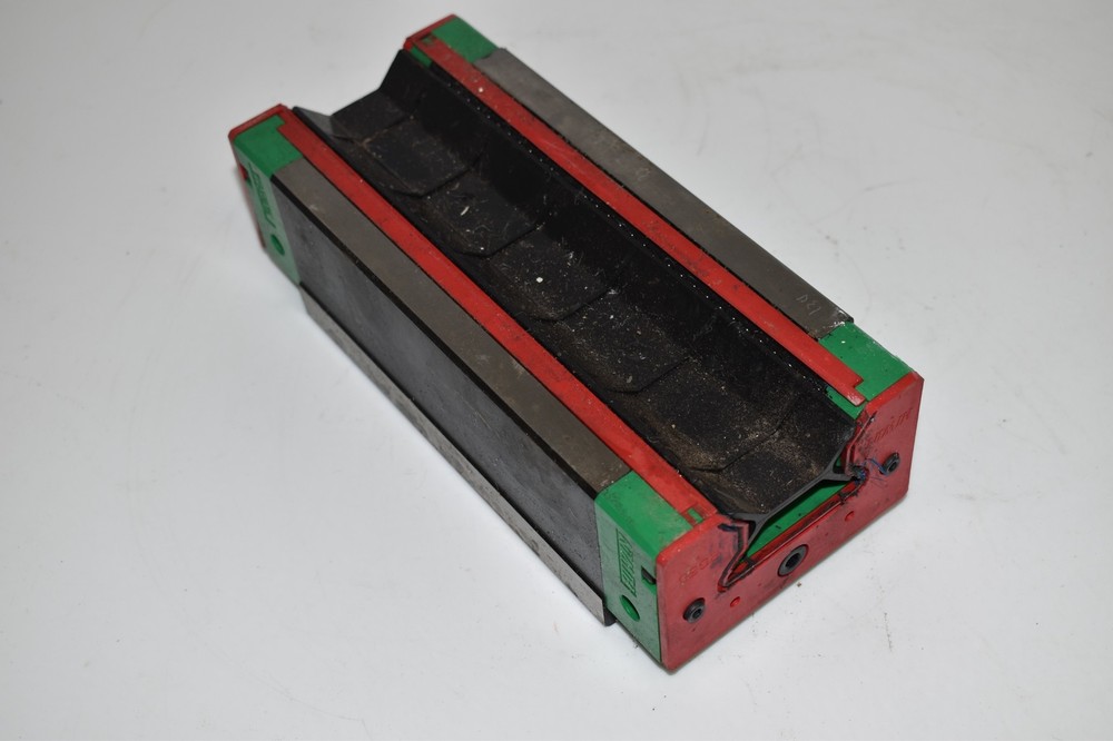 ^^ Hiwin RGH55HAH Roller Type Linear Guide Slider (SRN78)