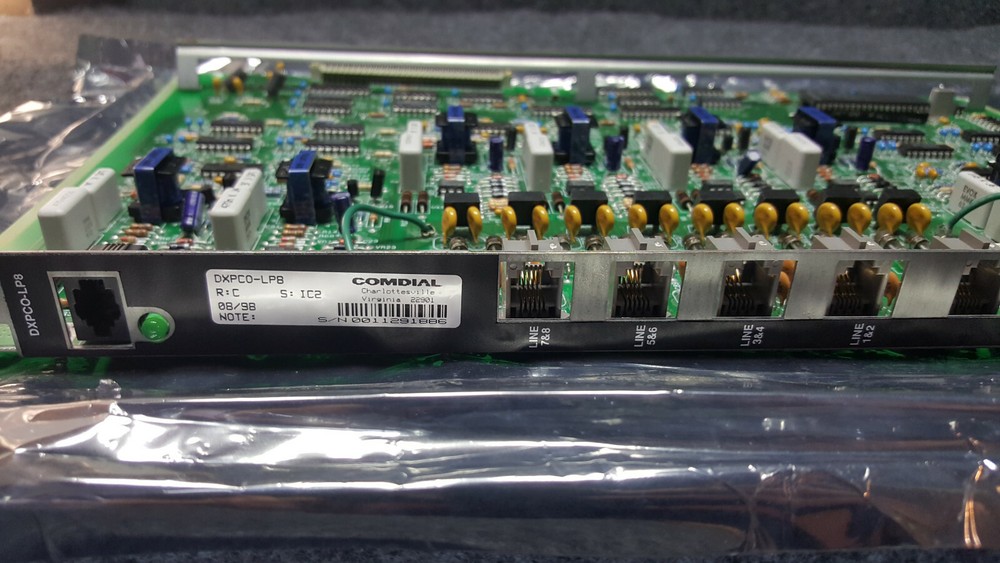 COMDIAL DXPCO-LP8 8 PORT LOOP START CO LONE BOARD