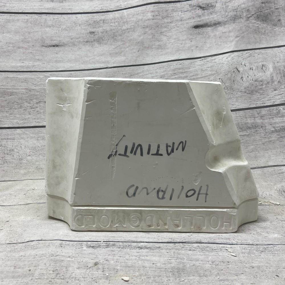 Holland Ceramic Casting Mold Nativity Laying Camel Figurine #H569