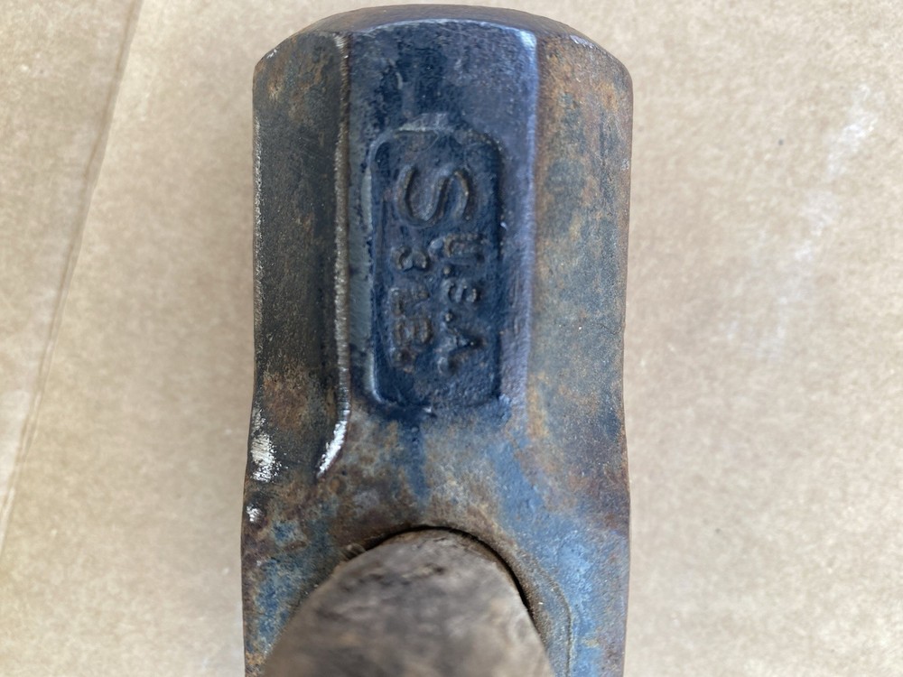3 Lb Lineman's Hammer With Peg Hole