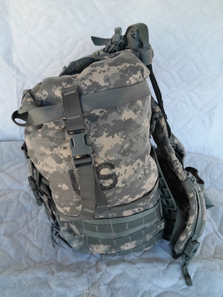 MOLLE II LARGE RUCKSACK BACKPACK ACU COMPLETELY ASSEMBLY EXCELLENT CONDITION