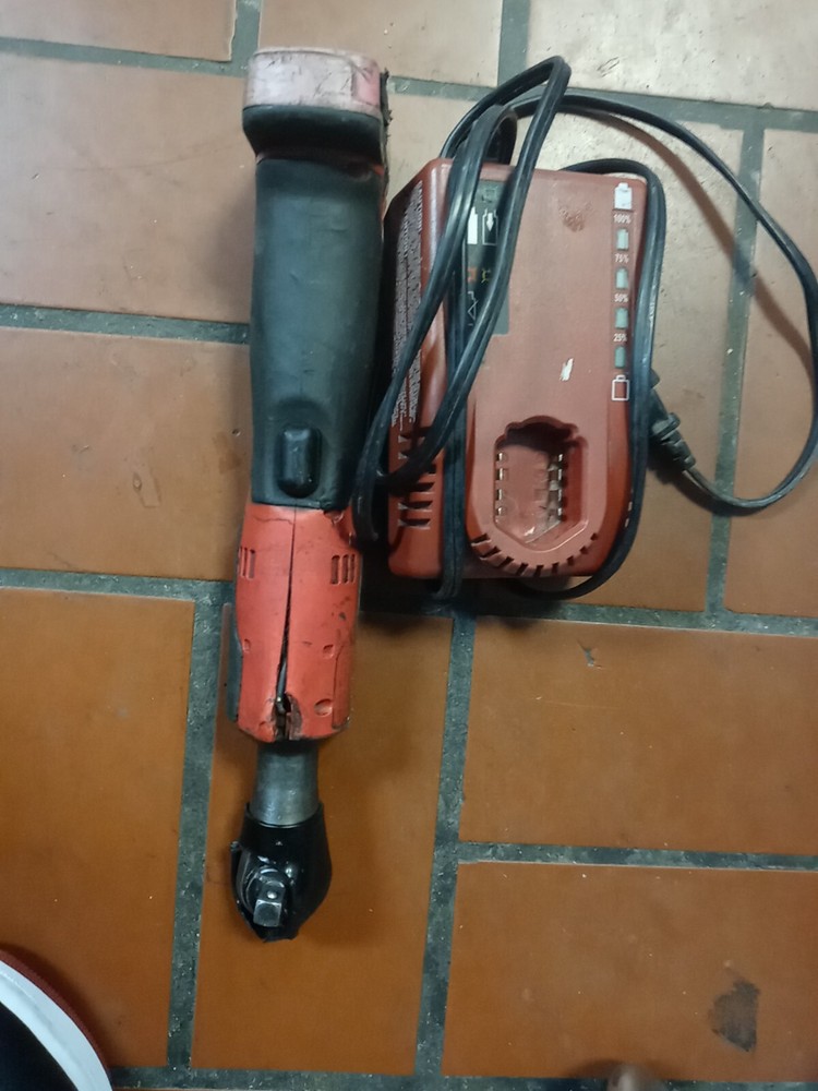 Snap-On Tools CTR761C 3/8" Ratchet + Battery & Charger