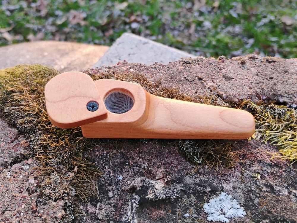Handmade In USA Cherry Lidded Cone Slim Smoking Pipe
