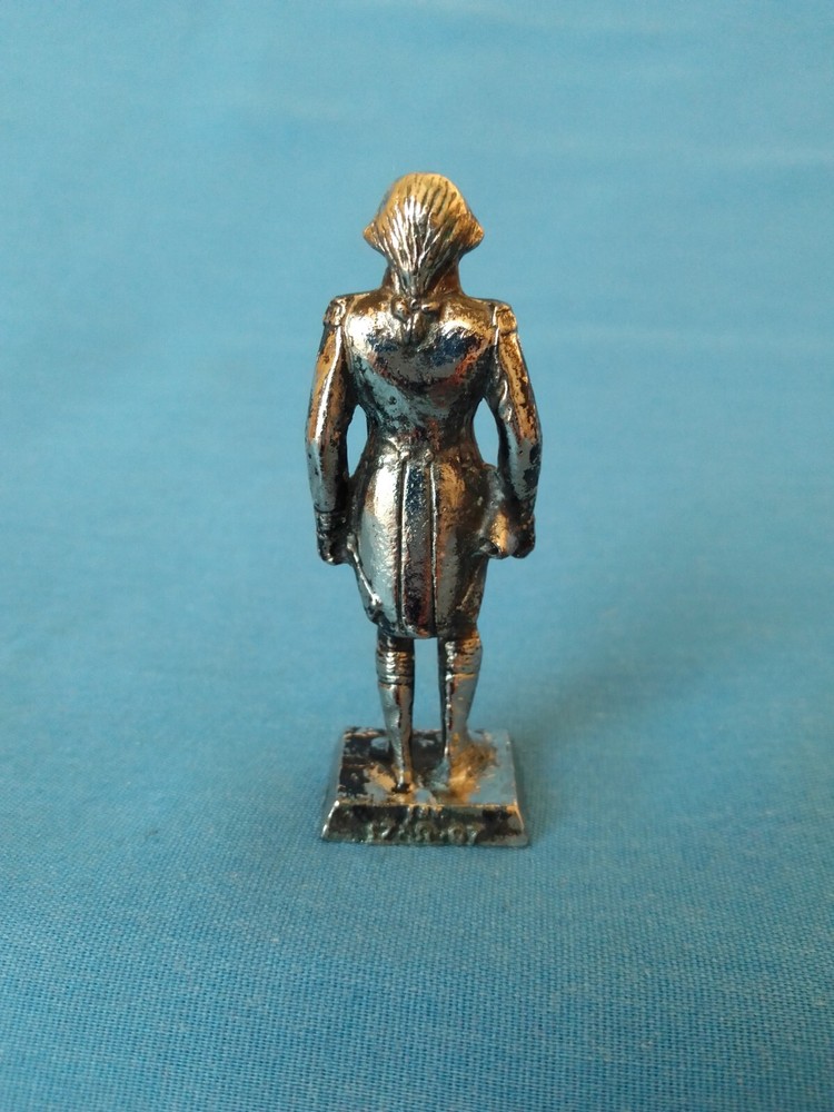 Sculpture. President Washington. Figurine.