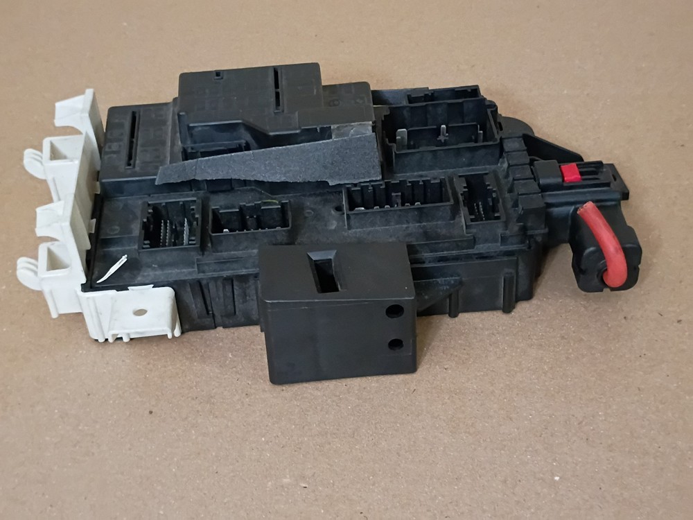 2011 FORD Mustang BCM GEM Multifunction Control Module p/n BR3T-15604-BA