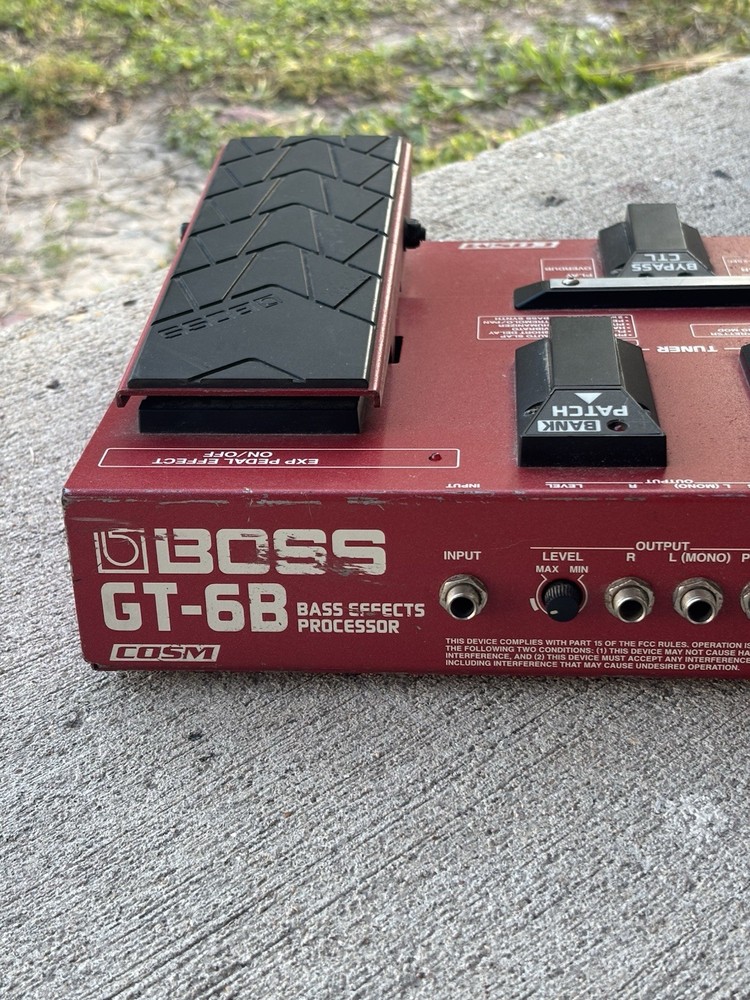 ⭐️Boss GT-6B BOSS Bass Multi-Effects Processor⭐️Working Please Read⭐️