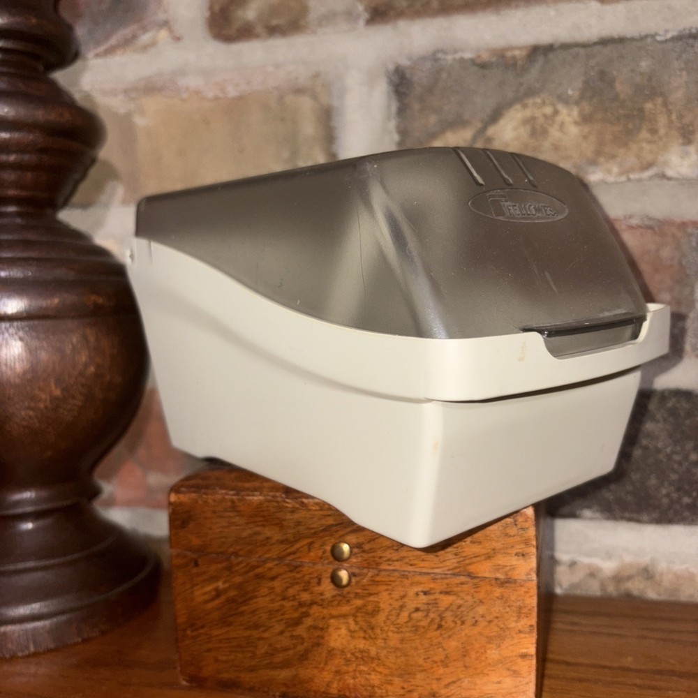 Fellowes 3.5" Diskette Storage Case - Holds 40 3.5” Floppy Disks