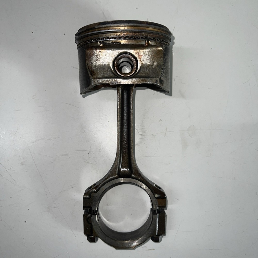 2001 Mustang 3.8L Engine Piston and Rod #217