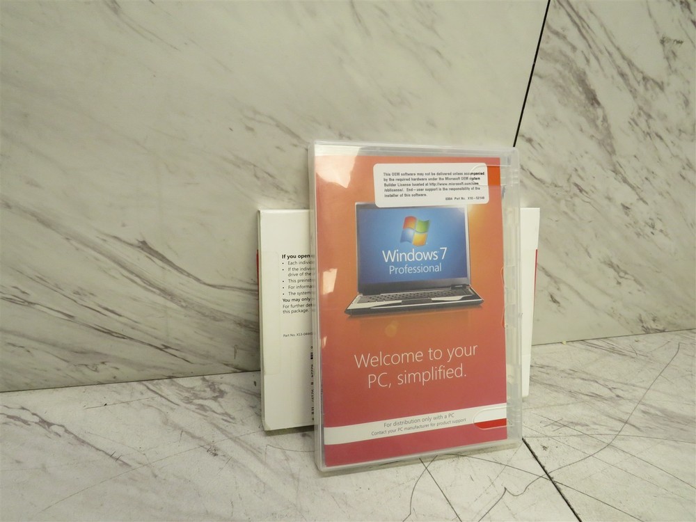 Microsoft Windows 7 Professional SP1 32-Bit OEM System Builder Pack DVD