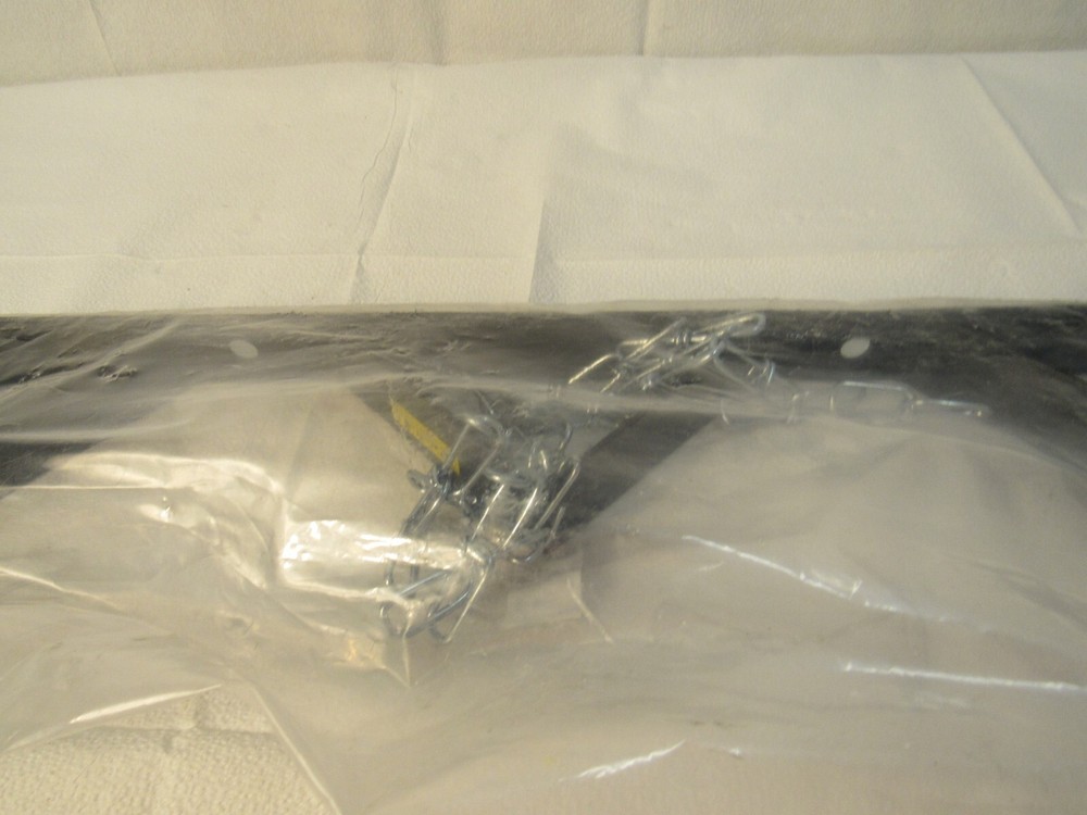 Radnor Double Wall Bracket With Chains WB-200C