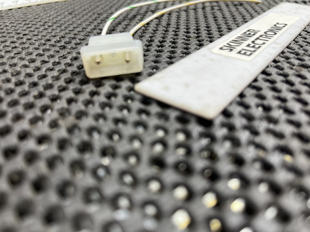 Whelen 295 Backlight. Pigtail For All 295 Series Sirens Auxiliary Enable