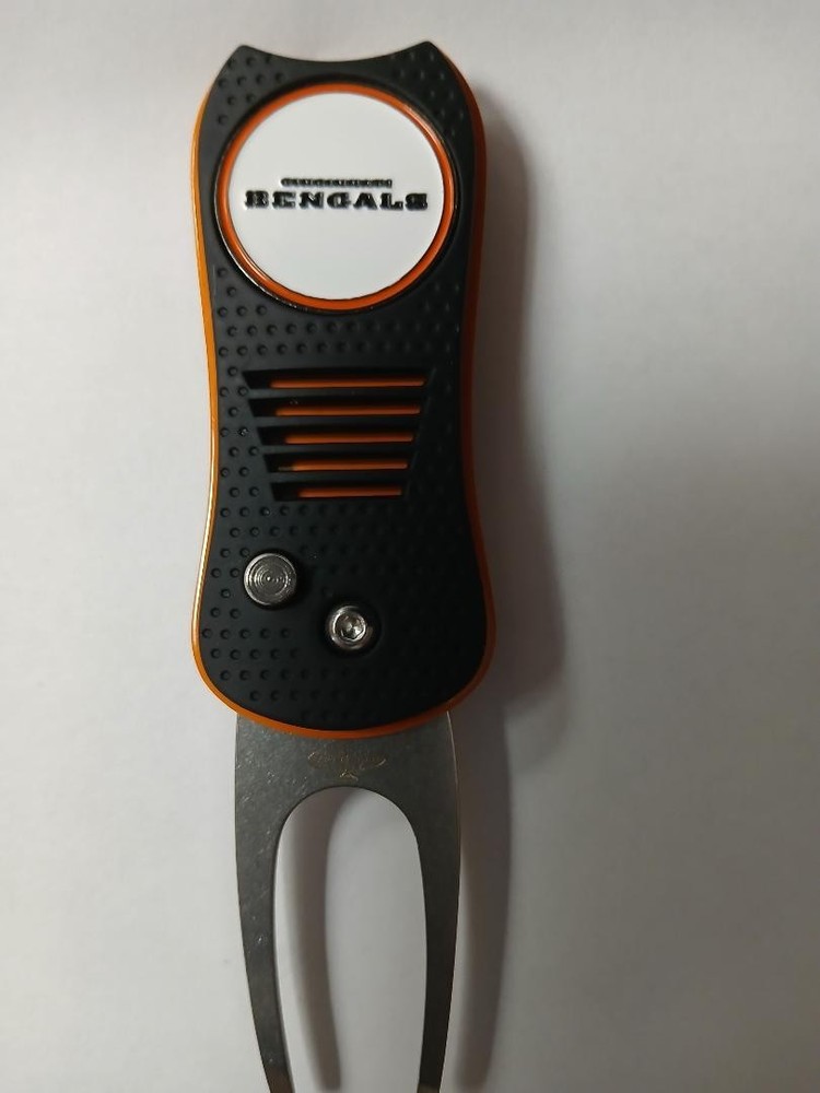 NFL CINCINNATI BENGALS Switchblade Golf Divot Tool with double sided ball marker