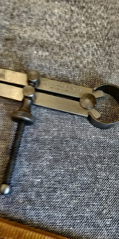 Brown & Sharpe 815 6" INSIDE Calipers, Spring Calipers