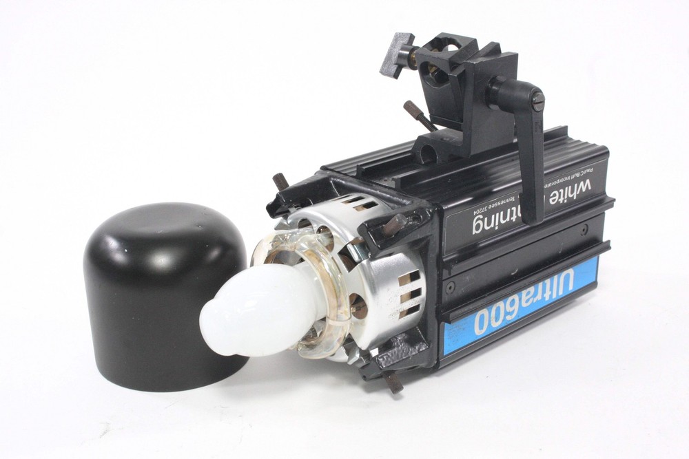 White Lightning Ultra 600 Studio Light