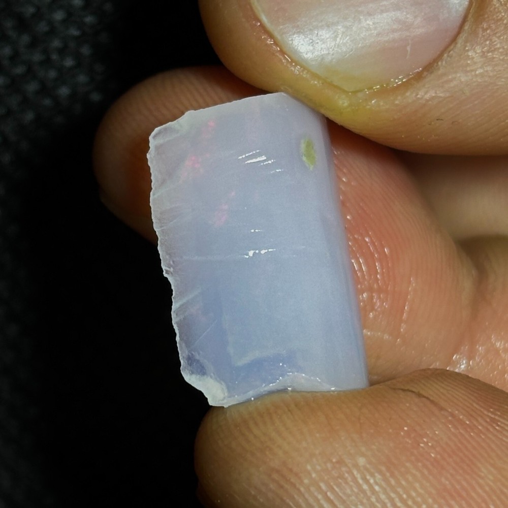 Single Rough Light Colored Virgin Valley Nevada Opal Cutter