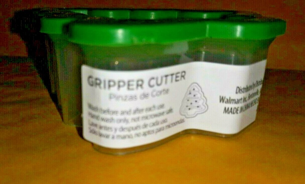 Green Tree Shaped shaped Cookie Cutter 1 pc Medium by Gripper Cutter