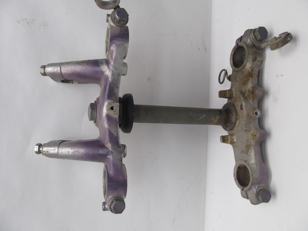 1984 SUZUKI DR125 DR 125 STEERING TREE