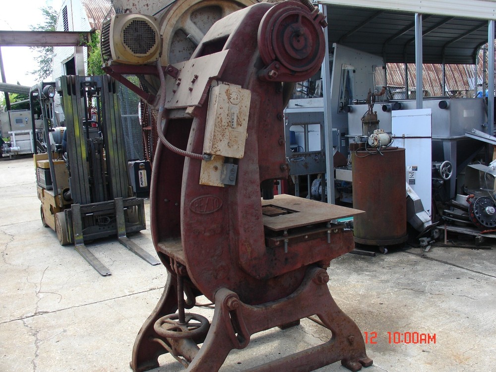 Pexto OBI Punch Press