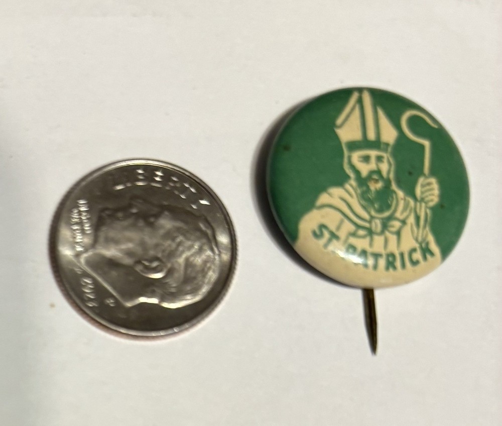 Saint Patrick Religious Pin-back 1950s