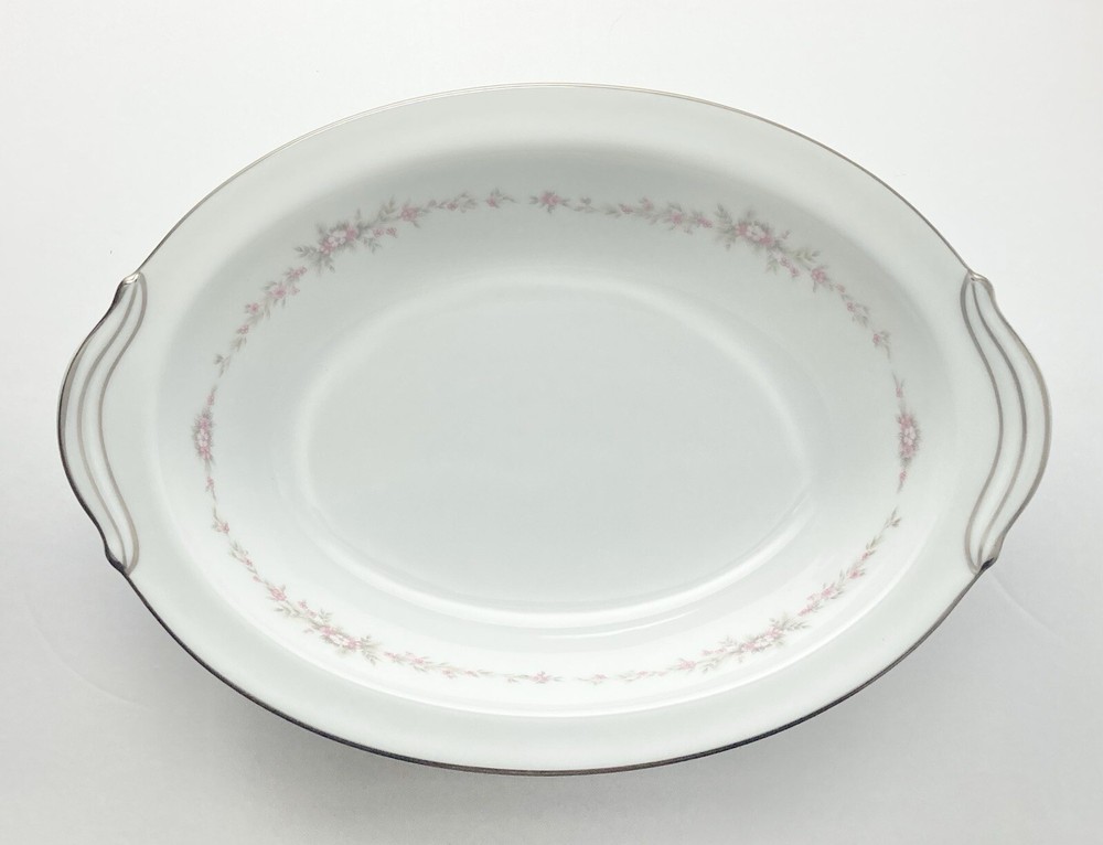 Noritake “Rosepoint” 6-Piece Porcelain Dinnerware Serving Hostess Set
