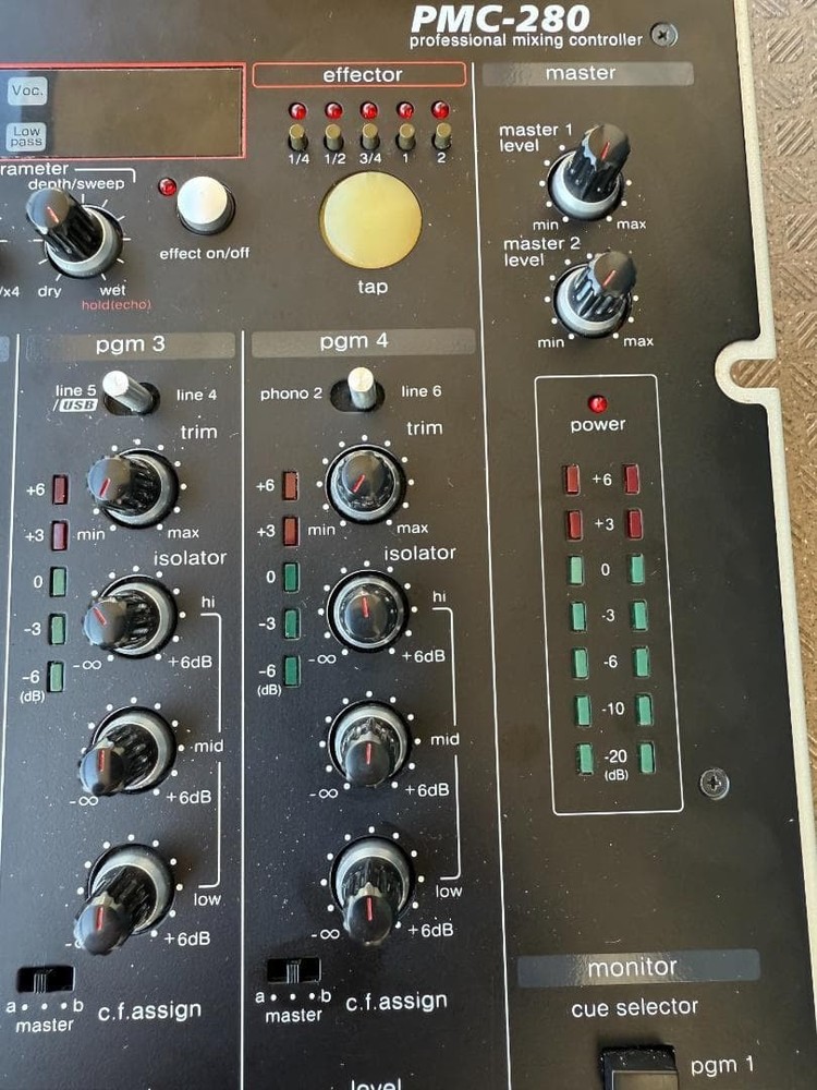 Vestax PMC-280 Junk DJ Mixer