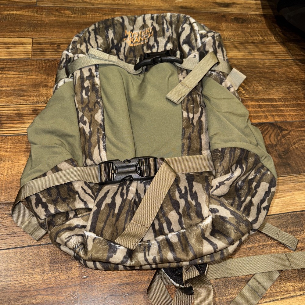 Mystery Ranch Tree House 16