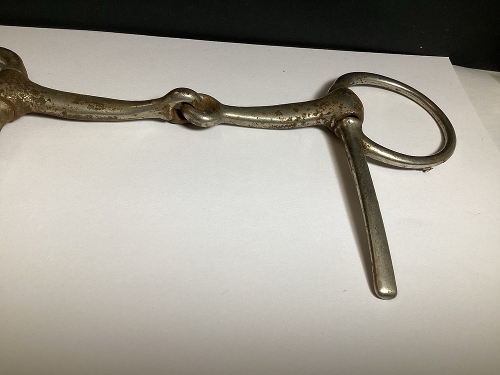 USED SNAFFLE BIT HORSE/PONY EQUESTRIAN