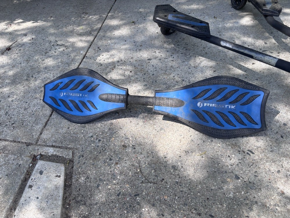 Razor RipStik Casters Board Blue/Black