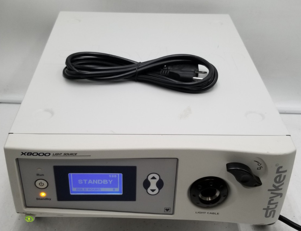 Stryker X8000 Xeon Light Source