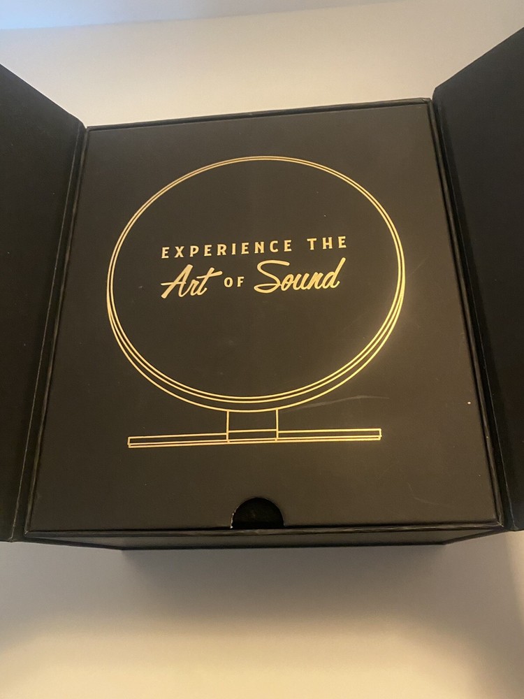 Signature Collection MINI SONO Wireless Speaker Complete In Box Bluetooth USB!